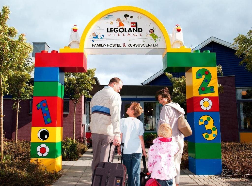 Legoland Village Family Hostel Billund Exterior photo